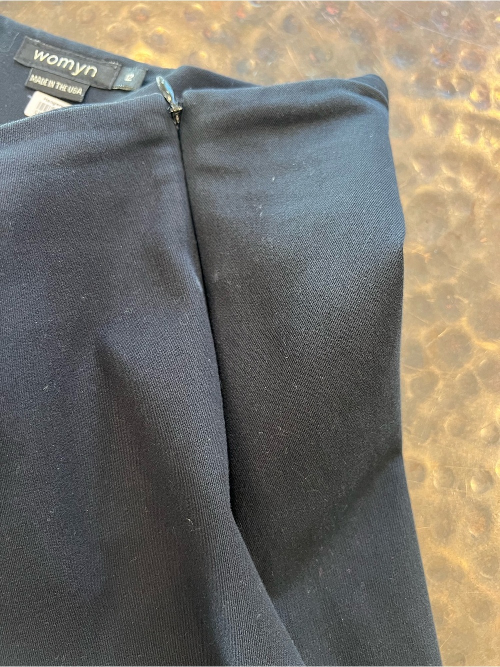 Womyn Black Cropped Straight-Leg Dress Pants - Picture 9 of 10